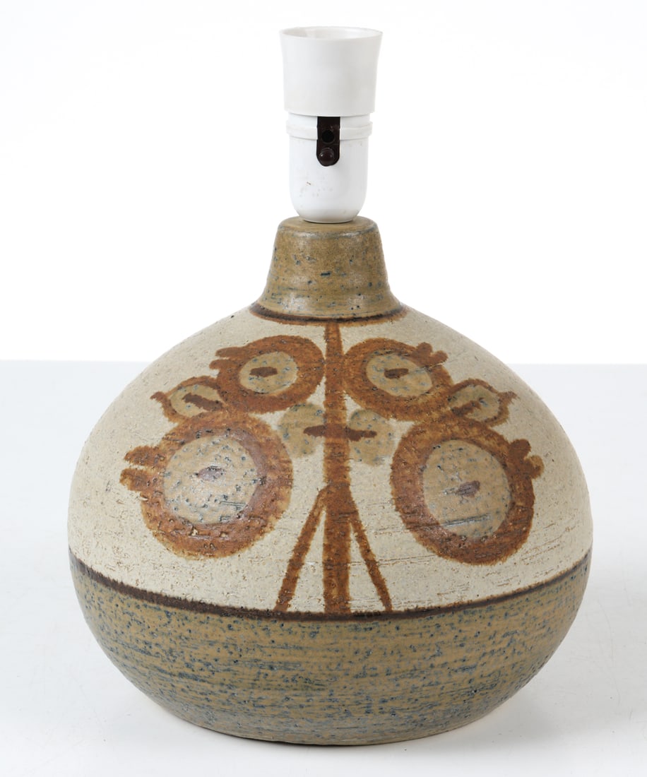SOHOLM STENTOJ CERAMIC TABLE LAMP C. 1970S (1 of 9)