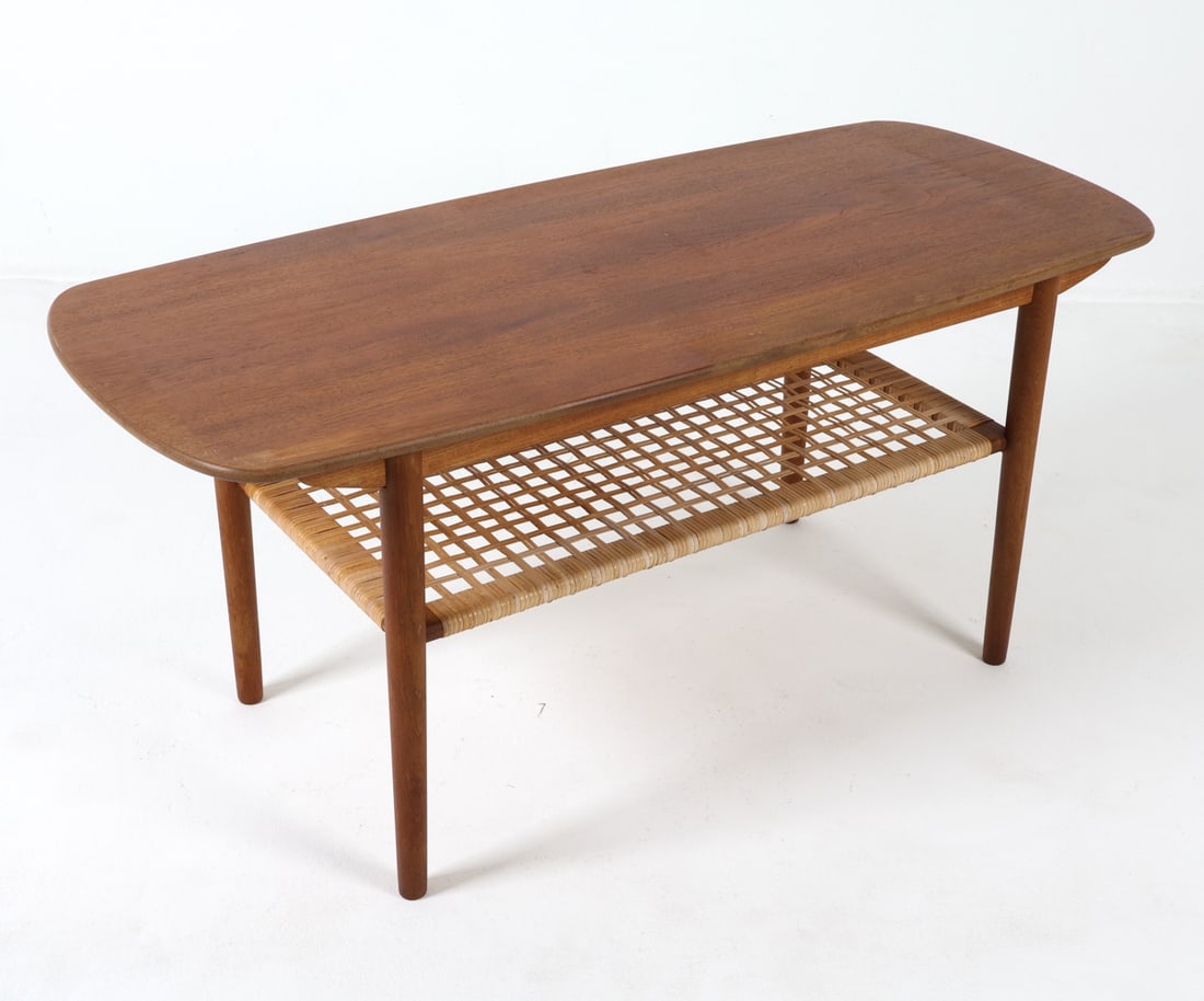 BORGE MOGENSEN STYLE TEAK & RATTAN COFFEE TABLE (1 of 14)