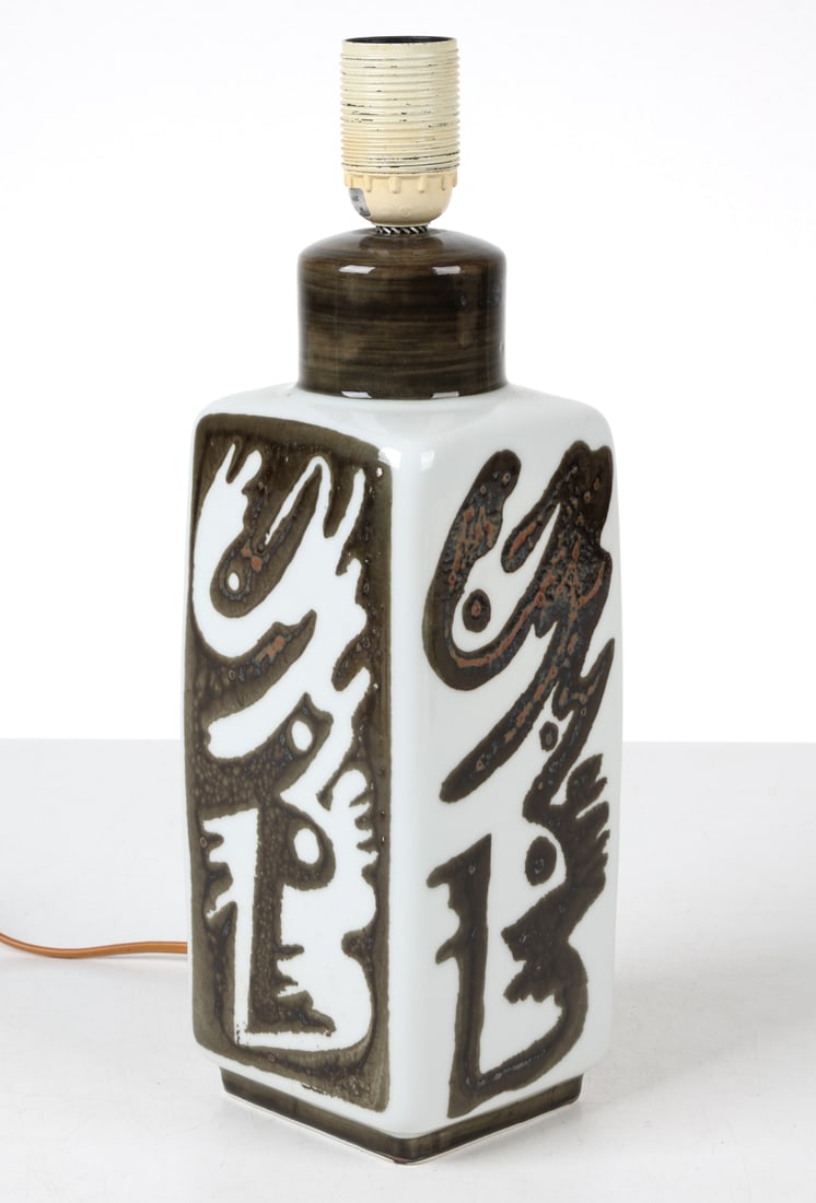 CARL-HARRY STALHANE 'ORIENT' CERAMIC TABLE LAMP: For Rorstrand. Stamped underneath the base. Sweden, circa 1960s. Dimensions: H 14.5" x W 4.25" x D 4.25" Condition: Wiring untested. No other issues to note. Wear consistent with age and use. E255