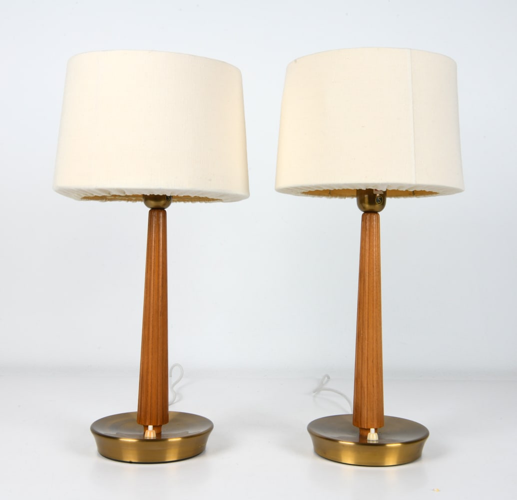 HANS BERGSTROM SWEDISH OAK & BRASS TABLE LAMPS (1 of 13)