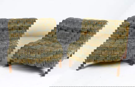 PAIR OF DE SEDE STYLE PINE LOUNGE CHAIRS C. 1970S