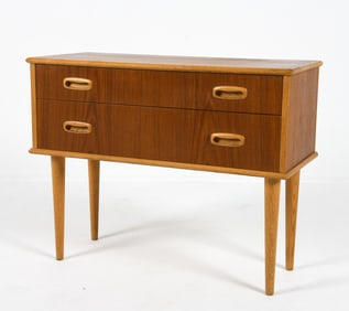 OSTERGAARD STYLE OAK & TEAK CHEST OF DRAWERS 1960S