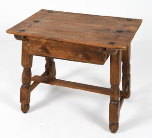 DUTCH OAK SIDE TABLE C. 1940S