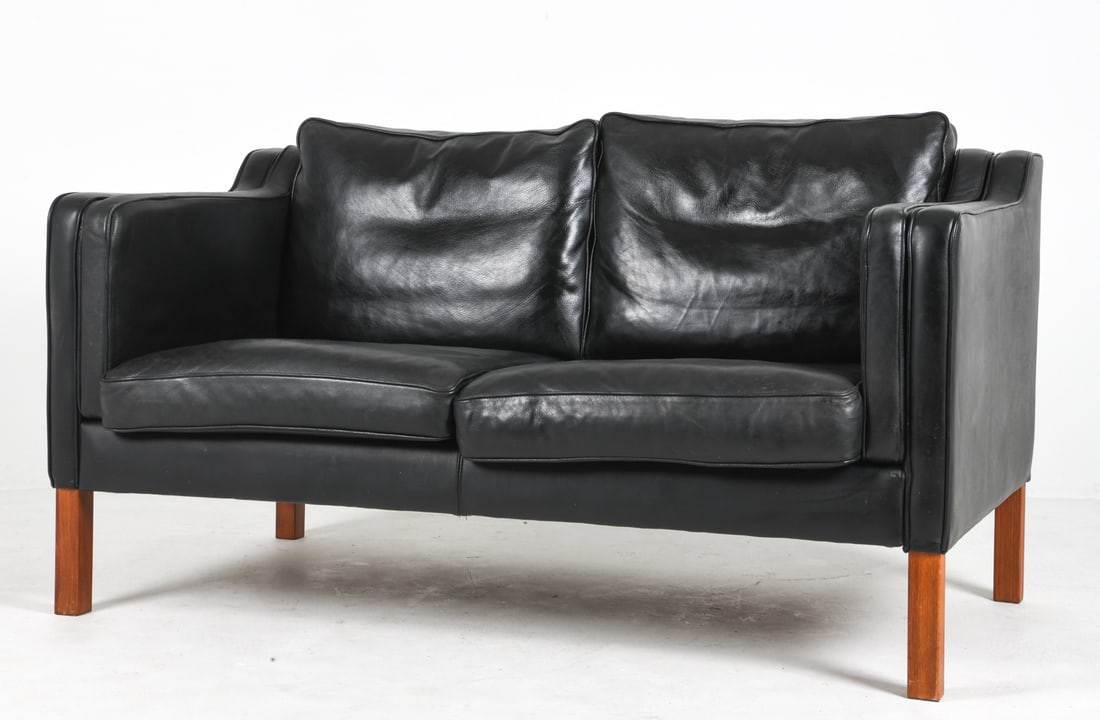 MOGENS HANSEN DANISH LEATHER LOVESEAT C. 1970S (1 of 13)