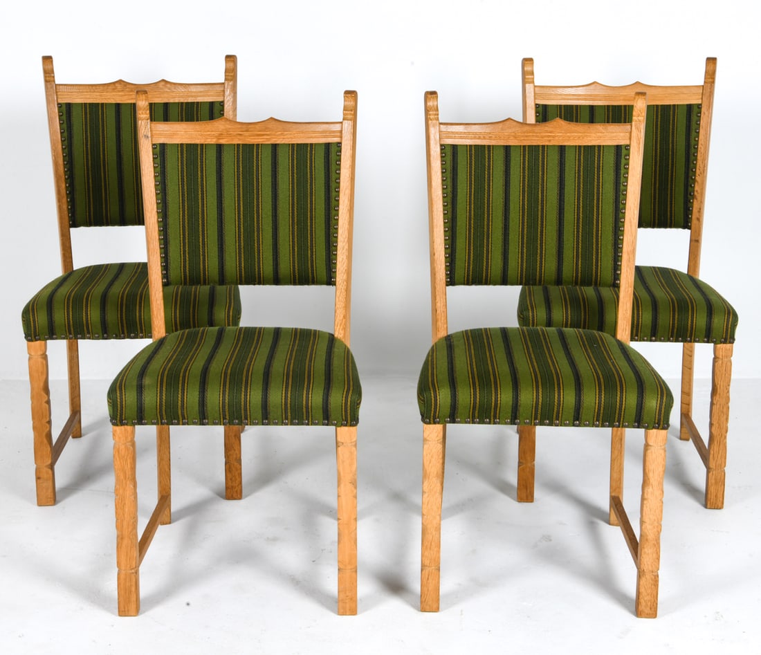 (4) ATTR. HENNING KJAERNULF OAK DINING CHAIRS (1 of 14)