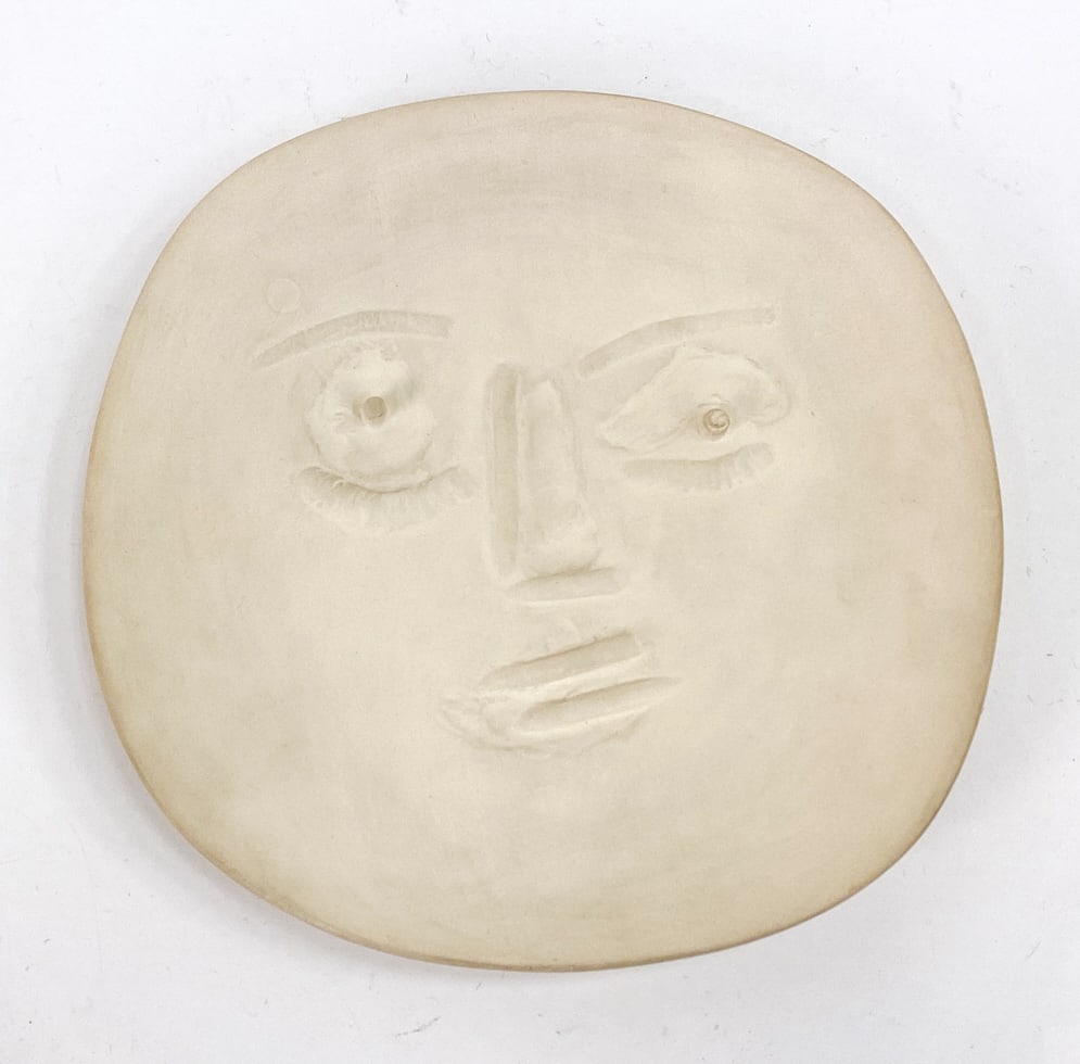 PABLO PICASSO MADOURA VISAGE AUX GRANDS YEUX PLATE (1 of 10)