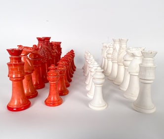 ITALIAN ALABASTER CHESS SET