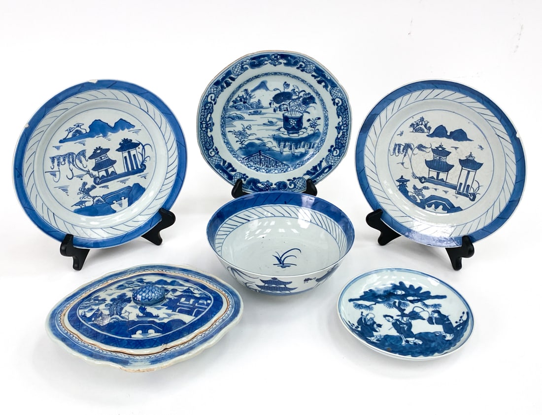 (6) GROUPING OF CHINESE EXPORT PORCELAIN (1 of 19)