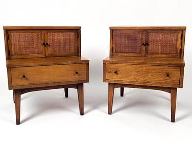AMERICAN OF MARTINSVILLE WALNUT NIGHTSTANDS 1960S