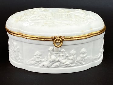 COQUET FRENCH LIMOGES PORCELAIN DRESSER BOX