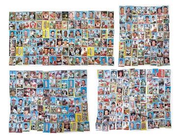 GROUPING OF 1960S BASEBALL CARDS