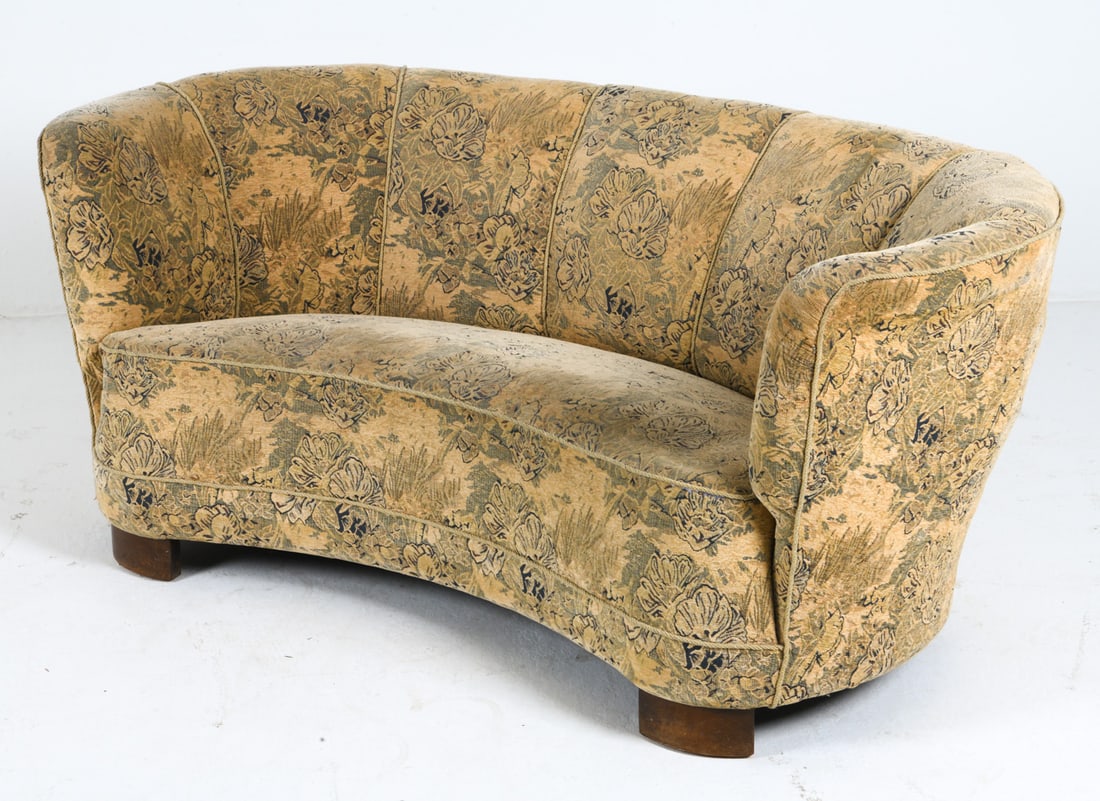 MANNER OF VIGGO BOESEN SLAGELSE BANANA SOFA 1950S (1 of 9)