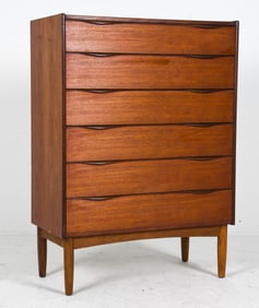 ATTR. NAESTVED MOBEL TEAK CHEST OF DRAWERS 1960S