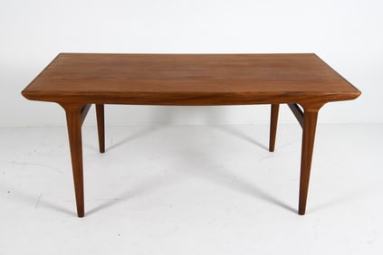 JOHANNES ANDERSEN TEAK EXTENDING DINING TABLE