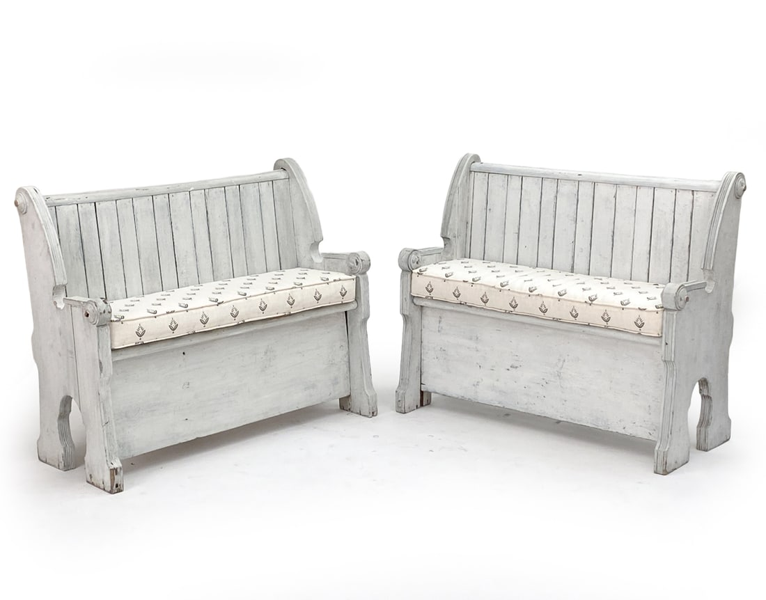 PAIR OF PAINTED PINE FARMHOUSE STYLE BENCHES (1 of 13)
