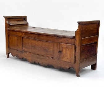 ANTIQUE FRENCH PROVINCIAL OAK BENCH W/ STORAGE