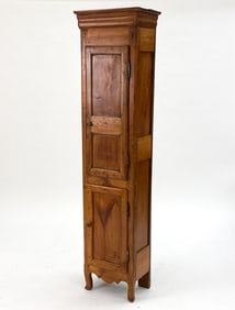 ANTIQUE FRENCH COUNTRY PINE CABINET