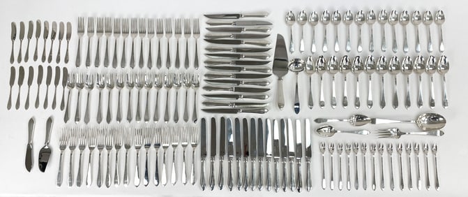 TIFFANY & CO. FANEUIL STERLING SILVER FLATWARE SET