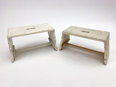 PAIR OF PRIMITIVE WHITE PAINTED PINE STEP STOOLS