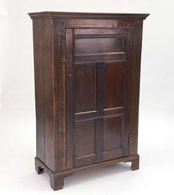 ANTIQUE ENGLISH WALNUT ARMOIRE/CABINET 18TH C.