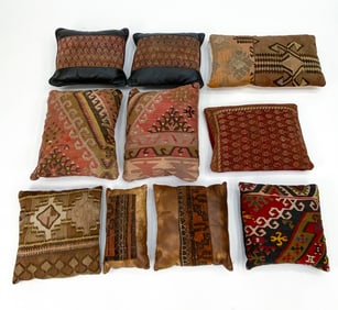 GROUPING OF VINTAGE KILIM PILLOWS