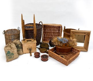 ANTIQUE COUNTRY GROUPING