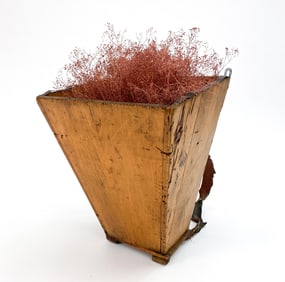 ANTIQUE COUNTRY PINE CARRIER