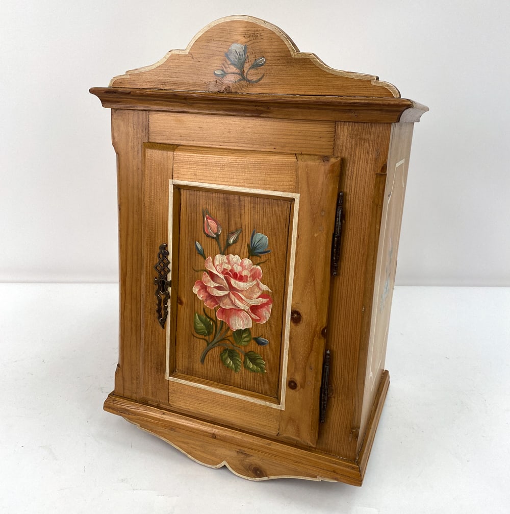 ANTIQUE PAINTED PINE WALL CABINET 19TH C. (1 of 20)