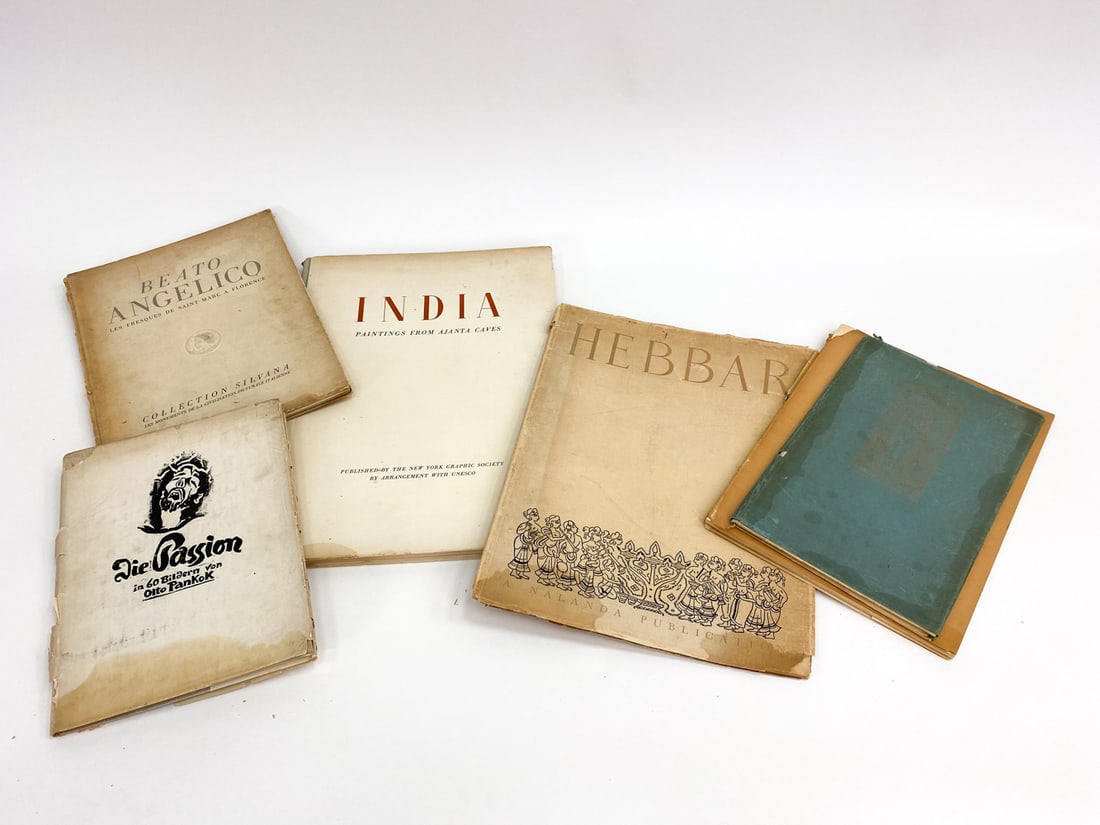 ART FOLIO BOOK GROUPING: Grouping includes etchings by William Collins, "Die Passion in 60 bildern" book by Otto Pankok. "Beato Angelico: Les Frescoes of San Marco in Florence book, book on Van Gogh, book on India artist K. K