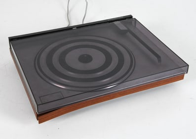 BANG & OLUFSEN BEOGRAM 1102 TURNTABLE C. 1970S