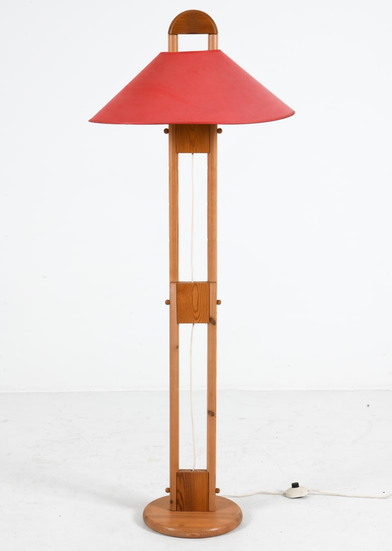 LYS DANISH PINE FLOOR LAMP C. 1970S (1 of 10)