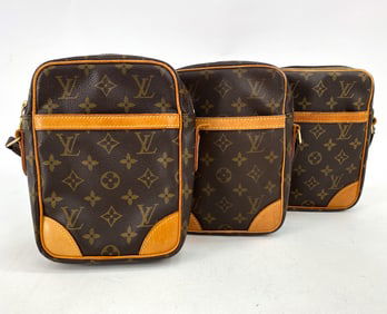 LOUIS VUITTON MONOGRAM POUCH BAG GROUP FOR REPAIR