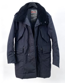 PRADA SHEEP FUR COLLAR PARKA COAT L