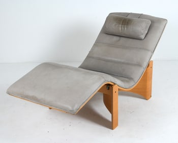 BRUNO MATHSSON STYLE CHAISE LOUNGE CHAIR C. 1970S
