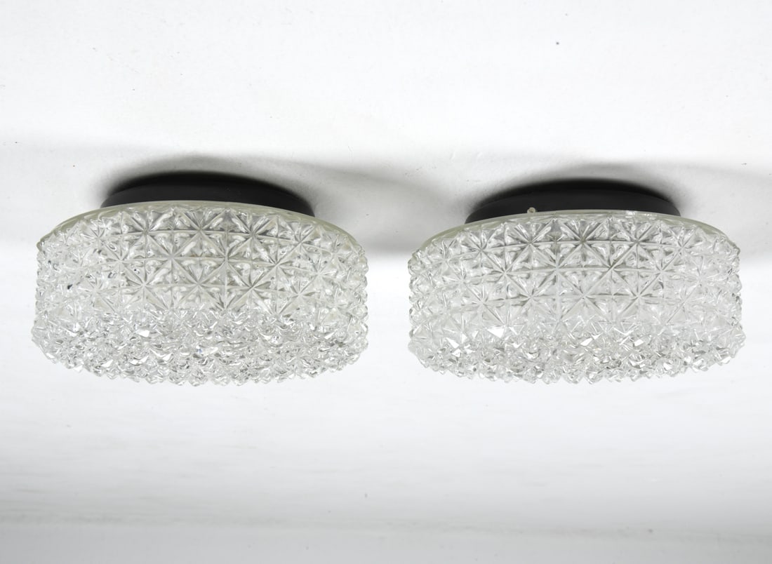 ATTR. NAPAKO CRYSTAL CEILING LIGHTS 1970S (1 of 6)