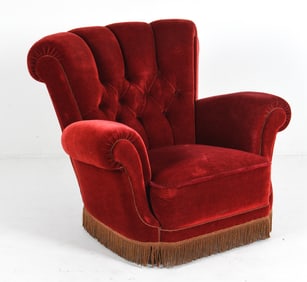 MANNER OF FRITZ HANSEN DANISH CLUB CHAIR C. 1940S