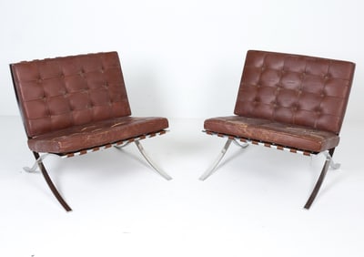 PAIR OF KNOLL BARCELONA LEATHER LOUNGE CHAIRS