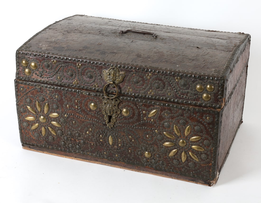 17TH C. FRENCH STUDDED LEATHER CHEST (1 of 17)
