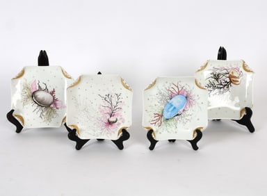 GROUPING OF LIMOGES PORCELAIN PLATES