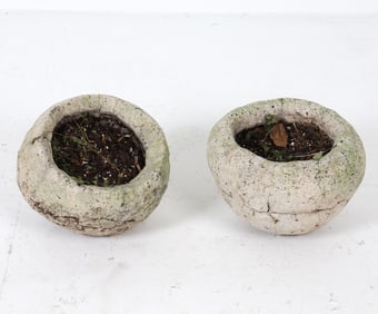 PAIR OF ROUND CEMENT GARDEN PLANTERS