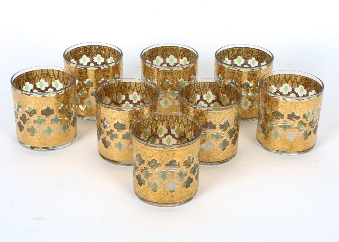 MID-CENTURY CULVER VALENCIA LOWBALL GLASSES: Includes (8) glasses. Lowball glasses with 22k gold decoration. Mid 20th century. Dimensions: H 3.5" x Dia. 3". Condition: Good overall condition.