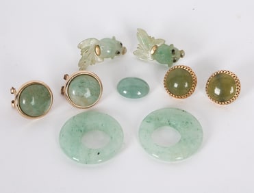VINTAGE CHINESE JADE JEWELRY GROUPING