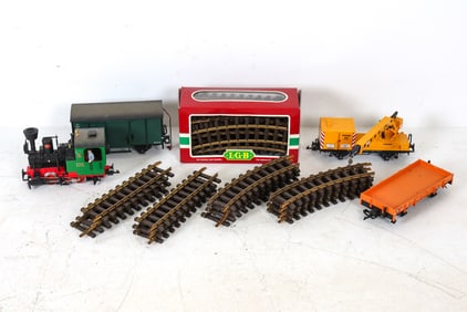 LGB TOY TRAIN GROUPING