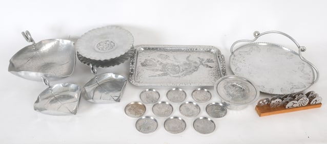 GROUPING OF ALUMINUMWARE