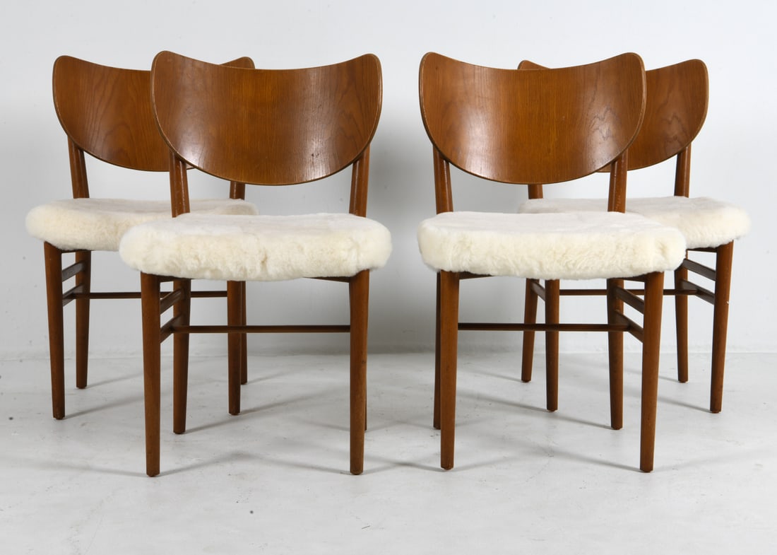 (4) NIELS AND EVA KOPPEL TEAK & WOOL DINING CHAIRS: Teak frames with white lambswool upholstered seats. Apparently unmarked. Denmark, circa 1970s. Dimensions: H 33.5" x W 20.5" x D 18" x SH 19.25". Condition: Frame re-glued in places underneath. Few wa