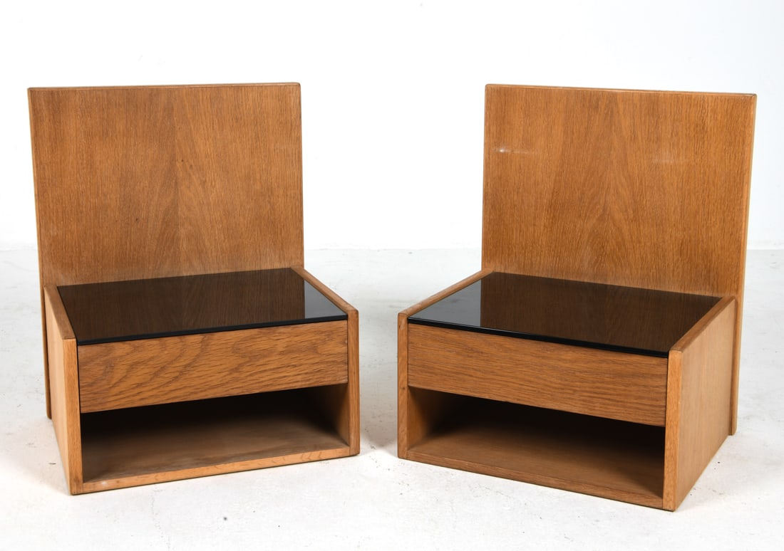 PAIR OF HANS WEGNER OAK & GLASS NIGHTSTANDS 1960S (1 of 15)