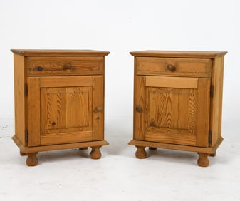 PAIR OF SCANDINAVIAN PINE NIGHTSTANDS C. 1970S