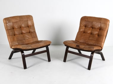 PAIR OF ATTR. INGMAR RELLING LEATHER LOUNGE CHAIRS