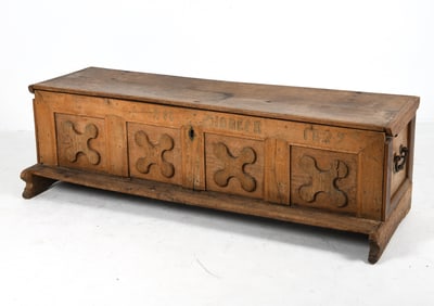 ANTIQUE SCANDINAVIAN CARVED OAK BENCH TRUNK 19TH C