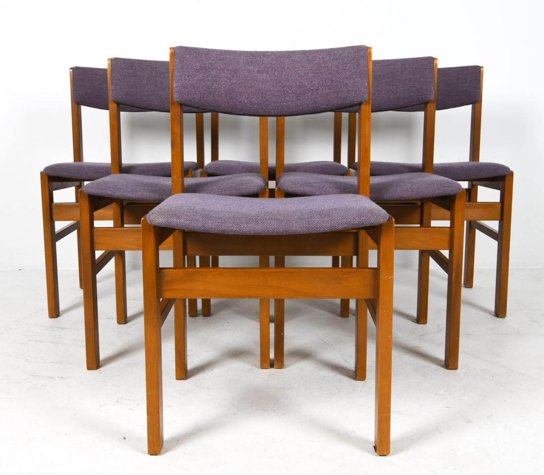 (6) STYLE OF ERIK BUCH BEECH & WOOL DINING CHAIRS: Beech frames with purple wool upholstery. Denmark, circa 1970s. Dimensions: H 31" x W 18.5" x D 17.5" x SH 18". Condition: Scuffs and dings to legs, few water spots. Wear consistent with age and use.